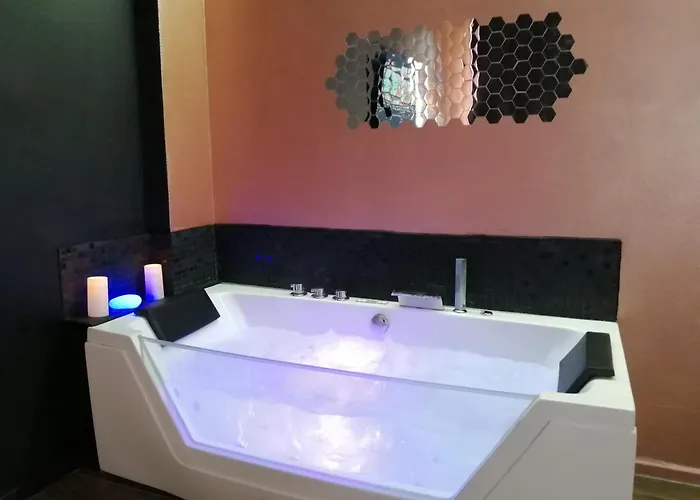 Appartements Avec Balneo Et Sauna Privatif - Troyes Centre
